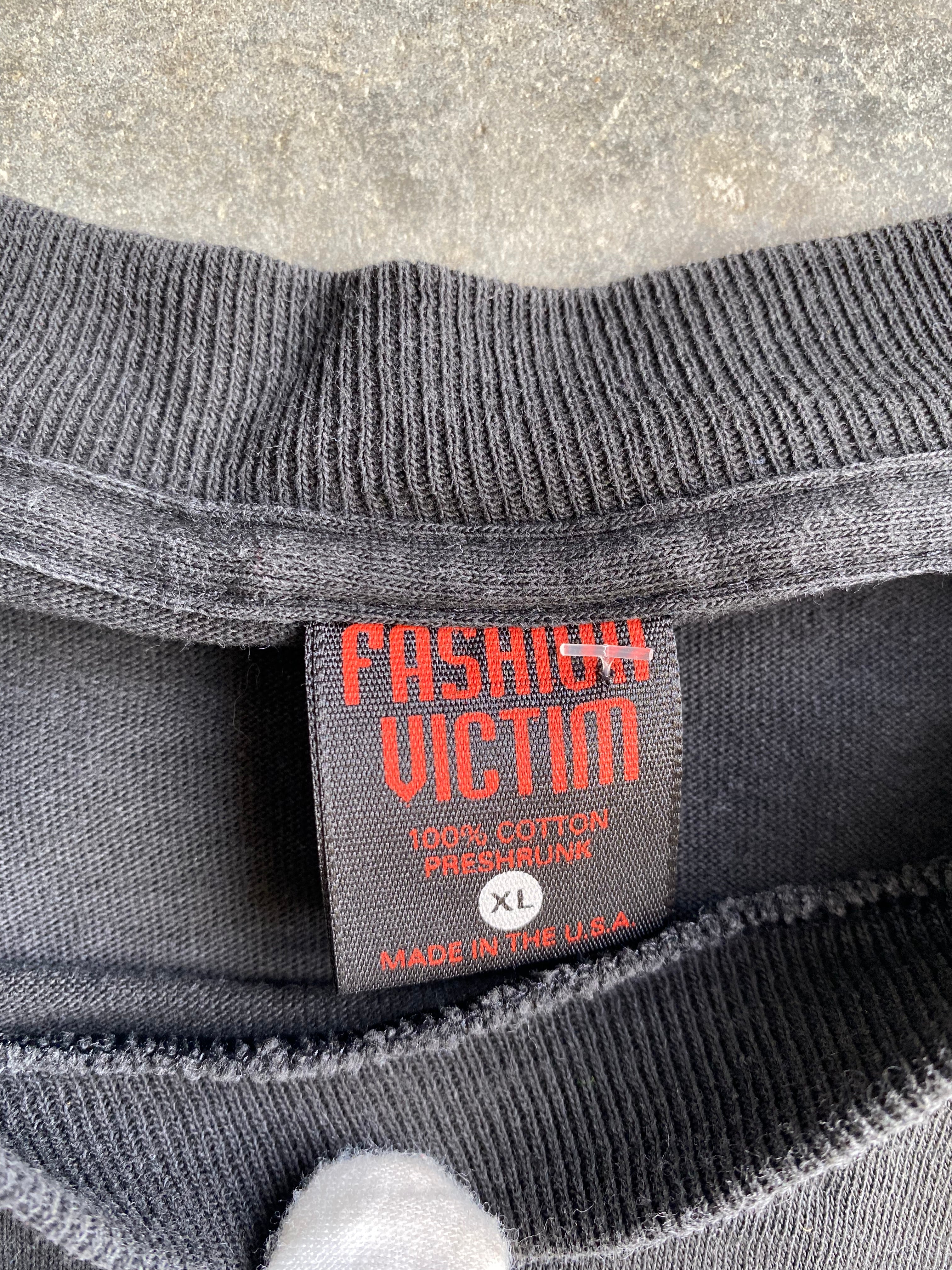 Vintage Fashion Victim shops Tee