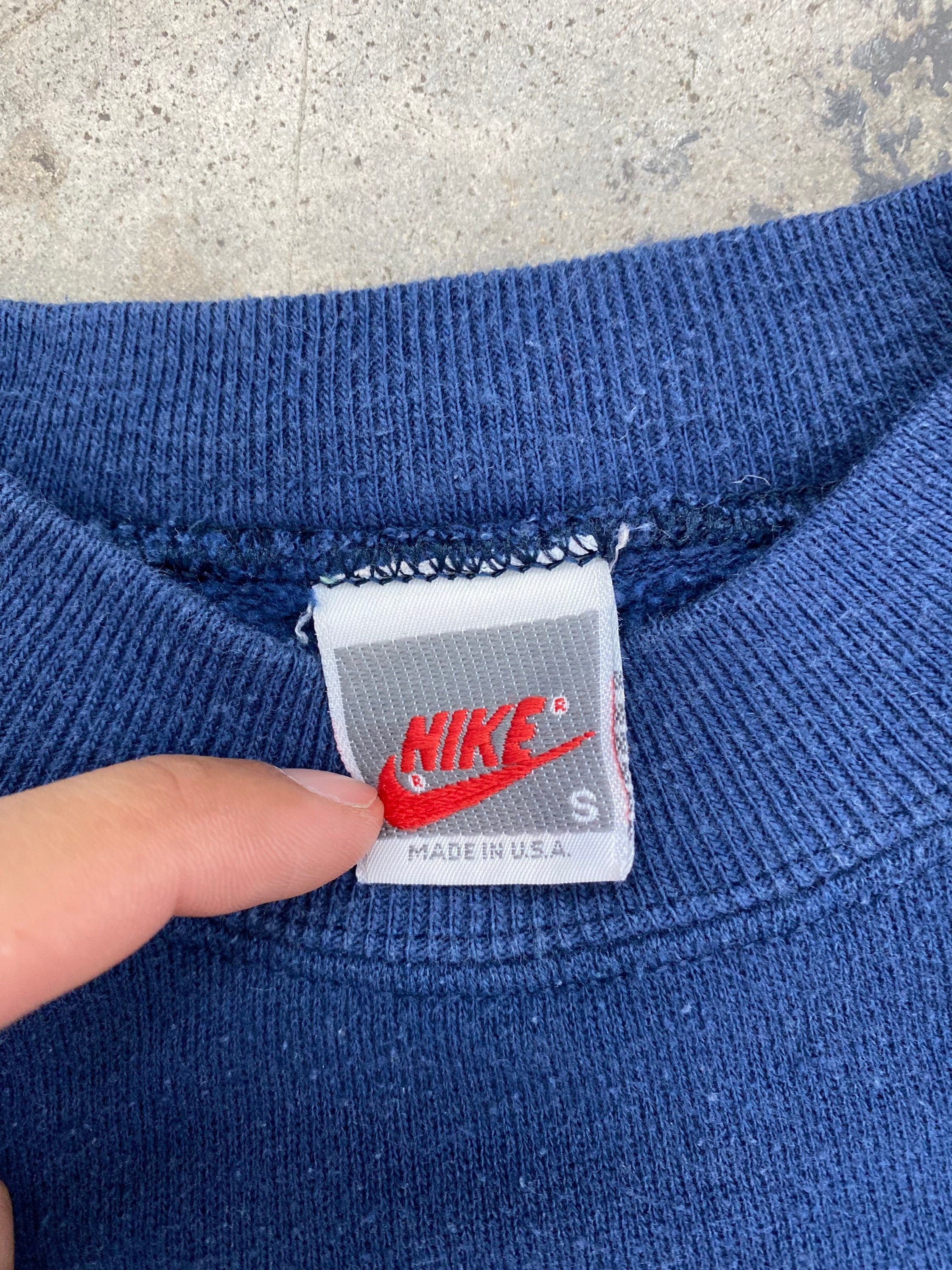 Vintage blue hotsell nike sweatshirt