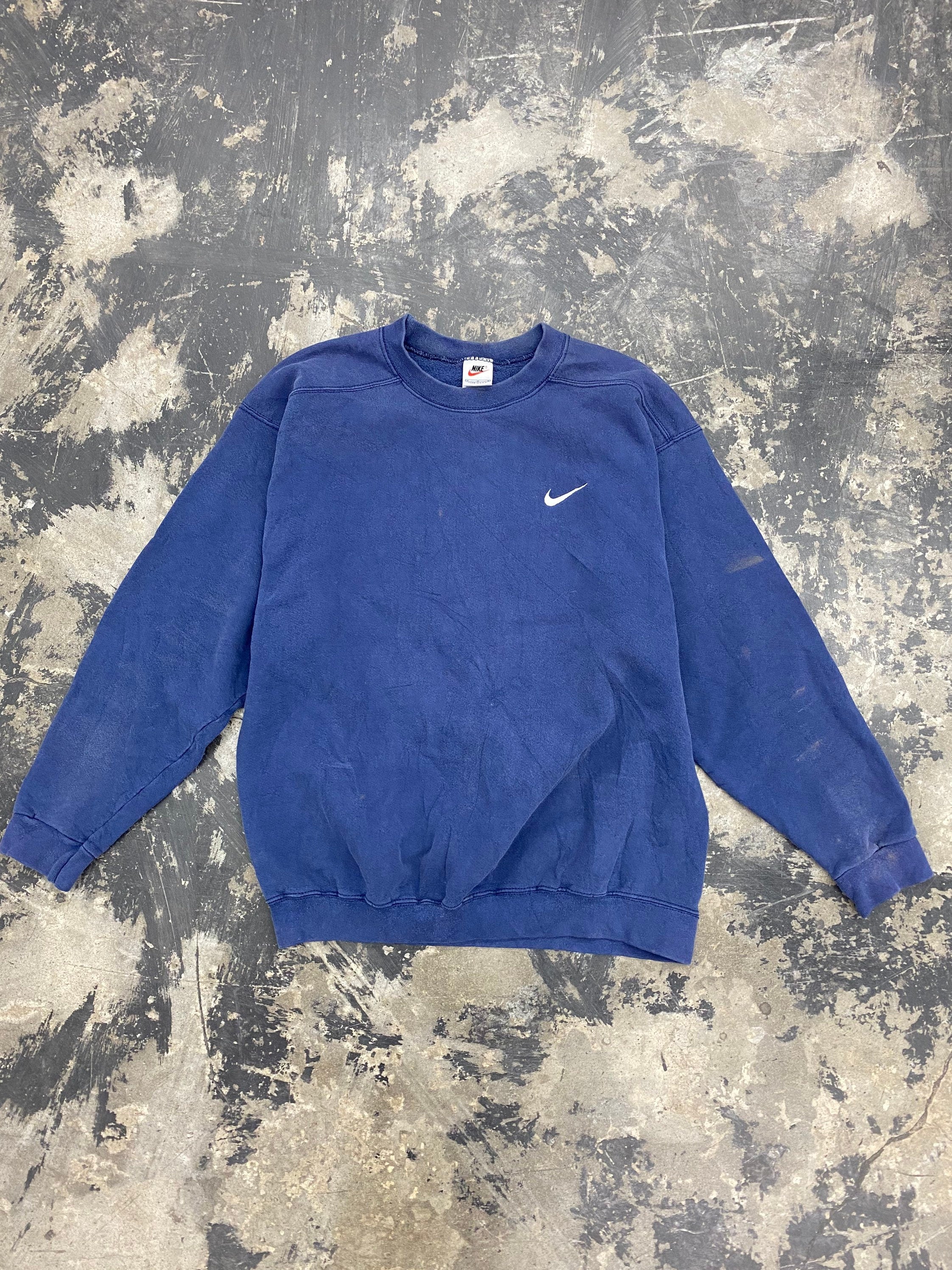 Vintage navy best sale nike hoodie