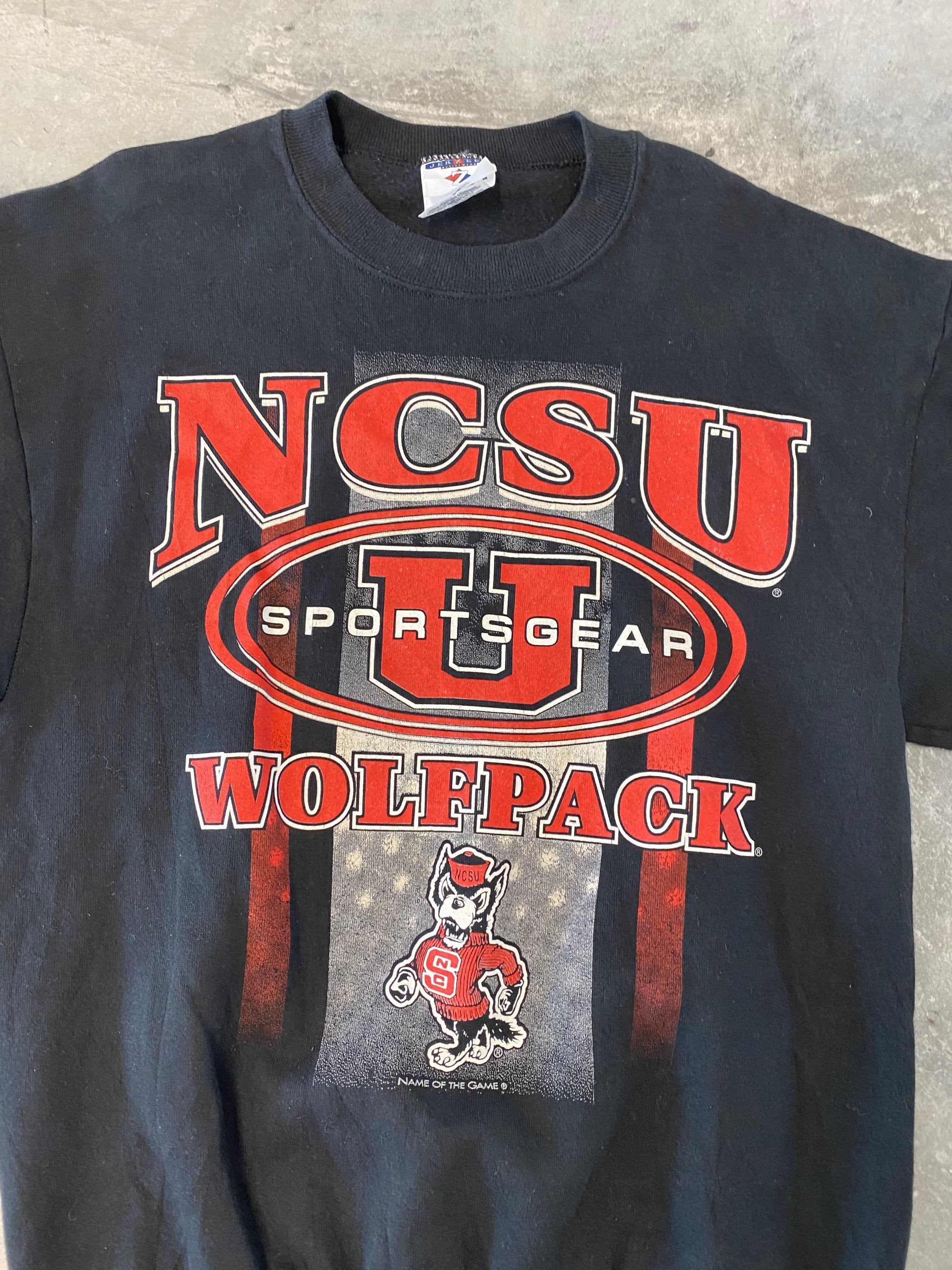 Vintage 2025 ncsu sweatshirt